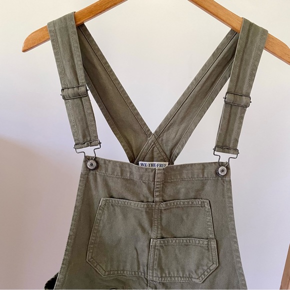 ✨SOLD✨ Free People We the Free Ziggy Shortalls Overalls in Greyed Olive Green - Picture 5 of 6